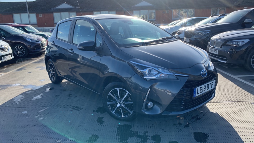 Toyota Yaris Grey Automatic Auction | DealerPX
