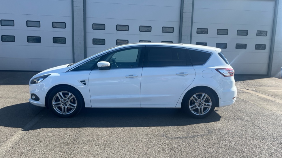 Ford S-MAX 2.0 EcoBlue 190 Titanium 5dr Diesel Estate - Image 21