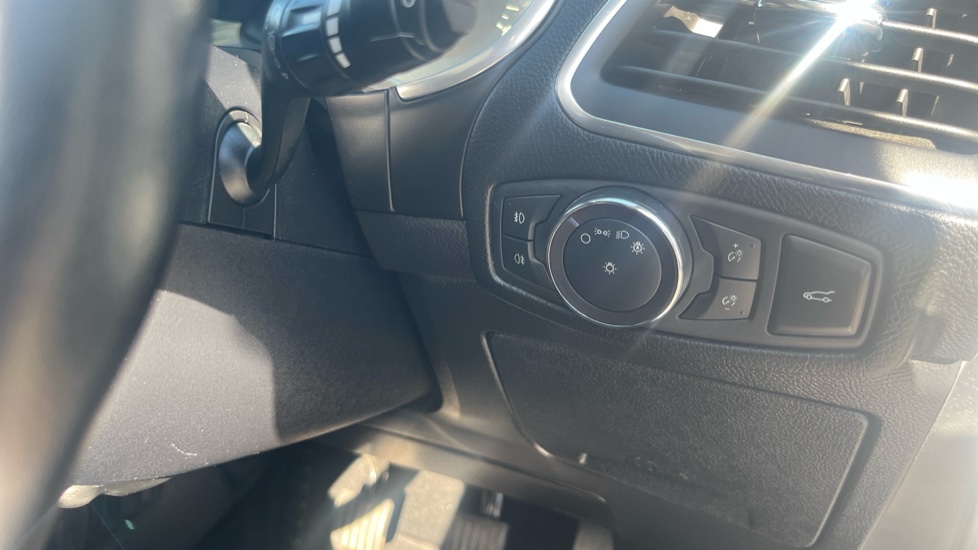 Ford S-MAX 2.0 EcoBlue 190 Titanium 5dr Diesel Estate - Image 36