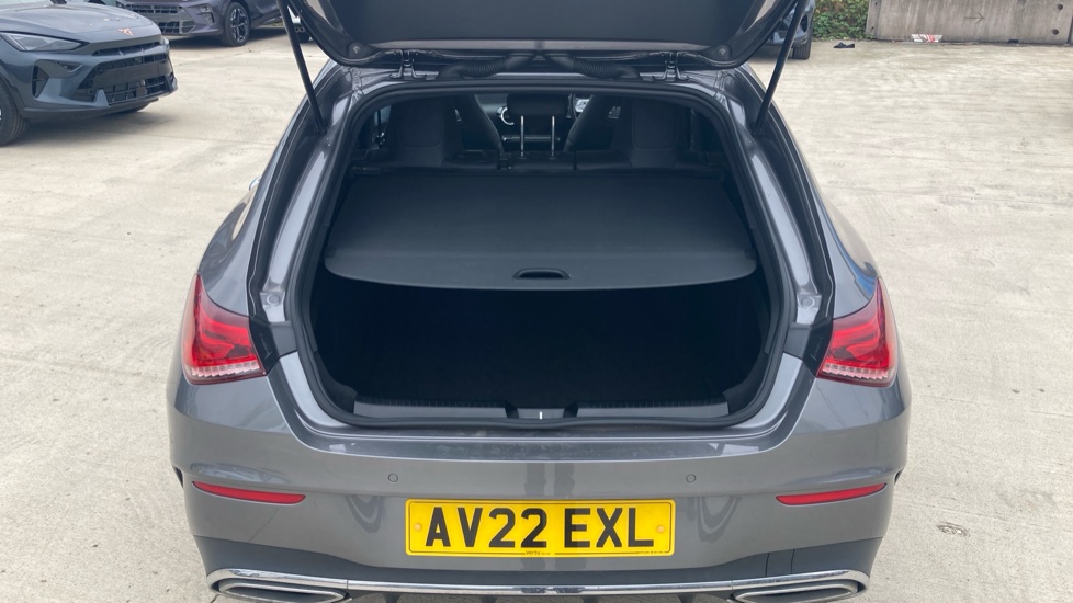 Mercedes-Benz CLA 180 AMG Line Premium Plus 5dr Tip Auto Petrol Estate - Image 4