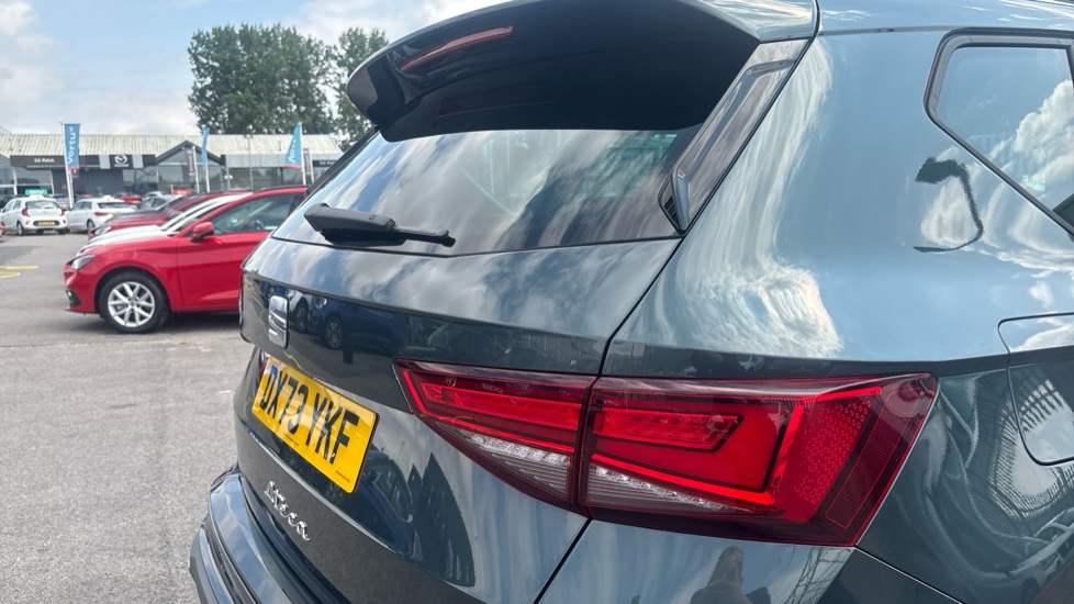 SEAT Ateca 1.5 TSI EVO FR 5dr DSG Petrol Estate - Image 44
