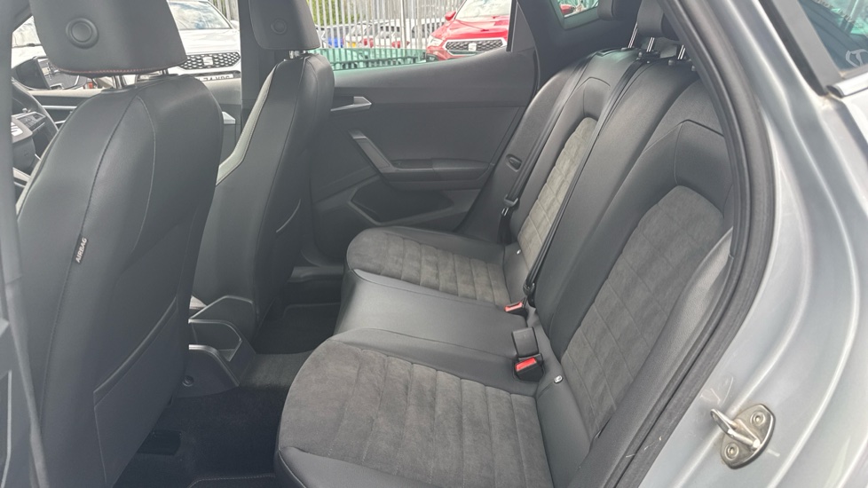 SEAT Arona 1.0 TSI 110 FR Sport 5dr Petrol Hatchback - Image 16