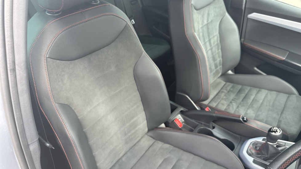 SEAT Arona 1.0 TSI 110 FR Sport 5dr Petrol Hatchback - Image 34