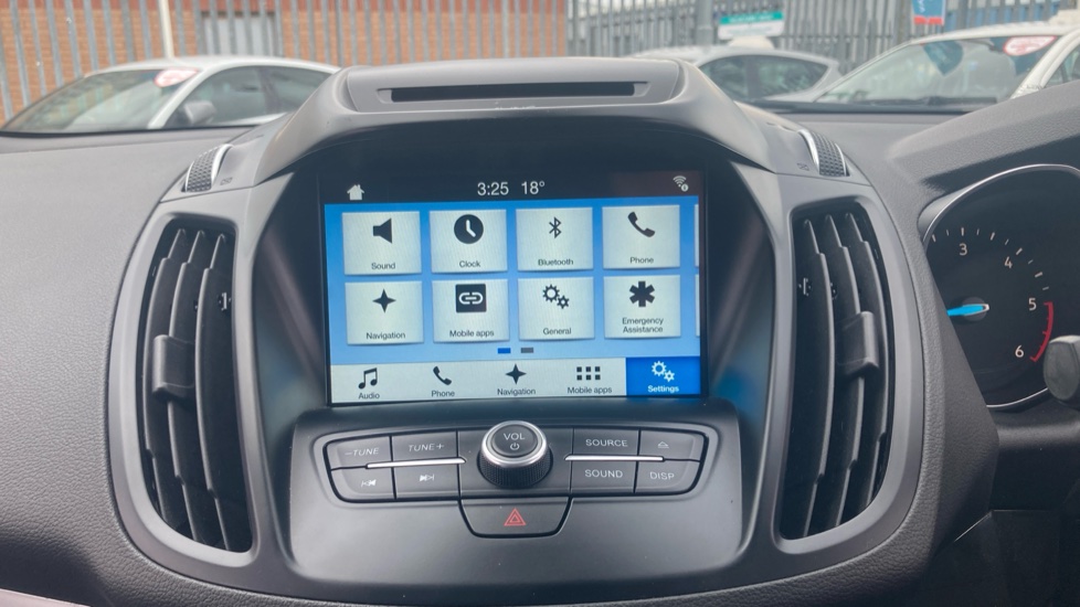 Ford Kuga 2.0 TDCi 180 ST-Line X 5dr Diesel Estate - Image 12