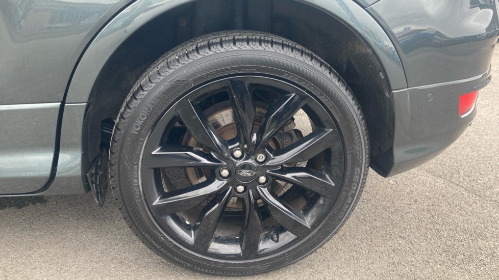Ford Kuga 2.0 TDCi 180 ST-Line X 5dr Diesel Estate - Image 29