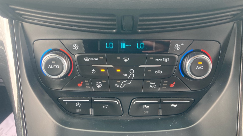Ford Kuga 2.0 TDCi 180 ST-Line X 5dr Diesel Estate - Image 36
