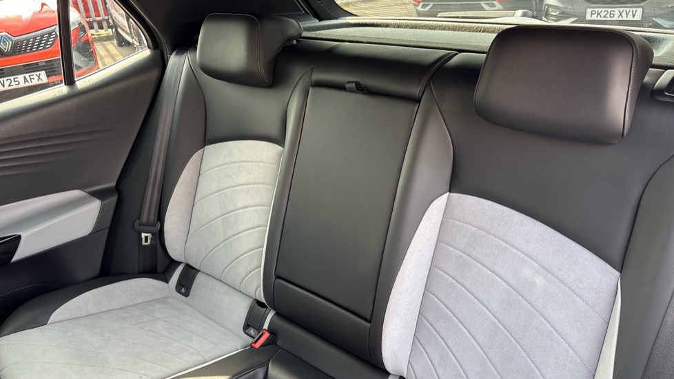 Volkswagen ID.3 150kW Tour Pro S 77kWh 5dr Auto Electric Hatchback - Image 16