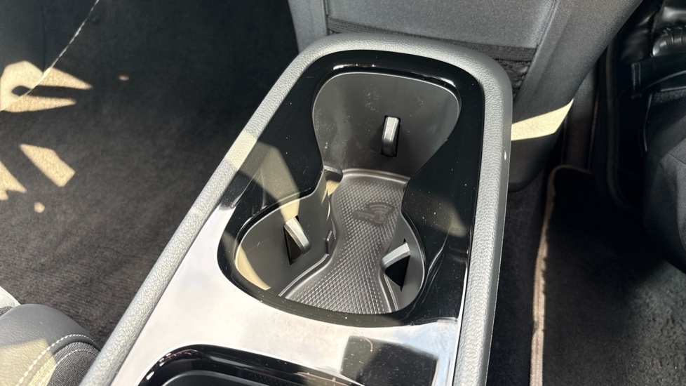 Volkswagen ID.3 150kW Tour Pro S 77kWh 5dr Auto Electric Hatchback - Image 25
