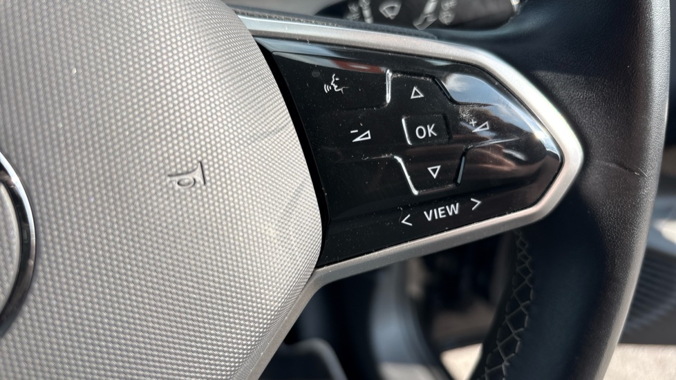 Volkswagen ID.3 150kW Tour Pro S 77kWh 5dr Auto Electric Hatchback - Image 32