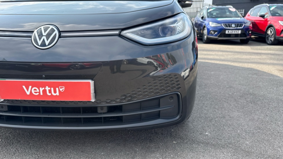 Volkswagen ID.3 150kW Tour Pro S 77kWh 5dr Auto Electric Hatchback - Image 42