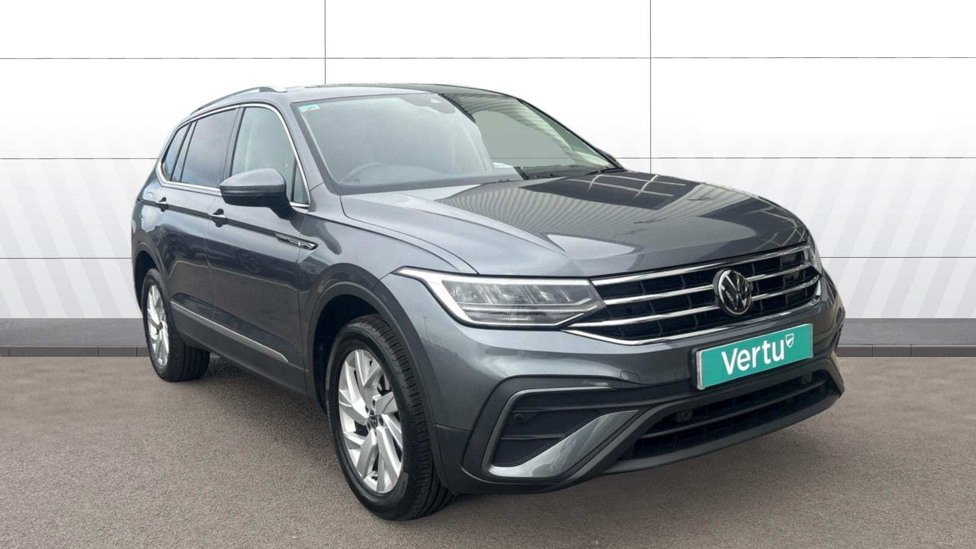 Volkswagen Tiguan Allspace listing photo