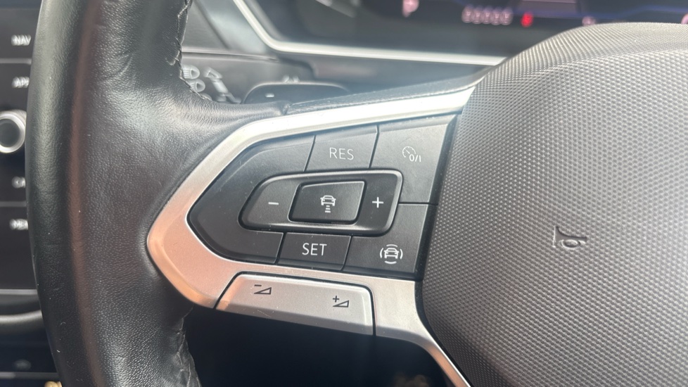 Volkswagen Tiguan Allspace 1.5 TSI Life 5dr DSG Petrol Estate - Image 38