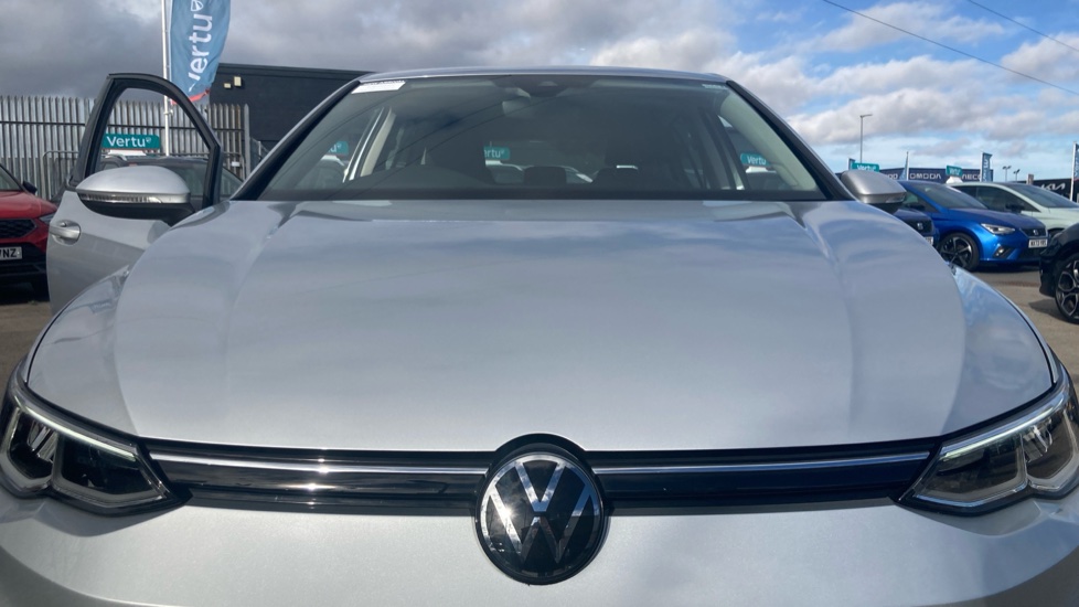 Volkswagen Golf 1.5 TSI Life 5dr Petrol Hatchback - Image 29