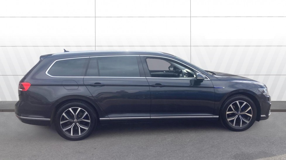 Volkswagen Passat 1.4 TSI PHEV GTE 5dr DSG Estate - Image 5