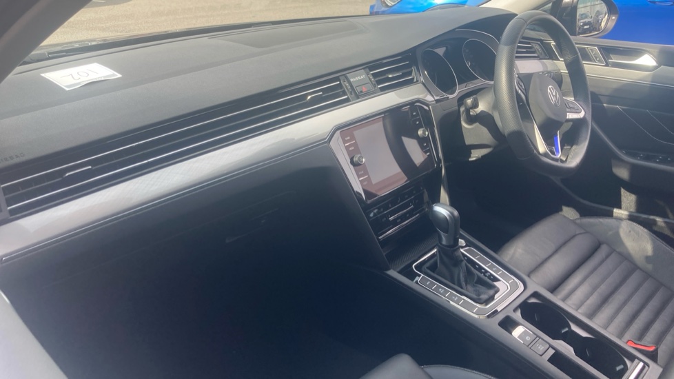 Volkswagen Passat 1.4 TSI PHEV GTE 5dr DSG Estate - Image 9