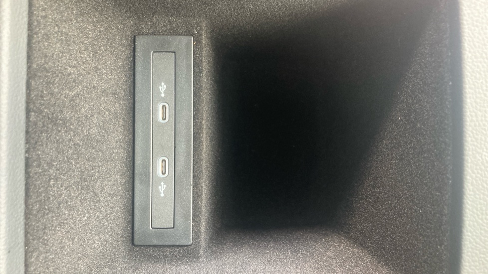 Volkswagen Passat 1.4 TSI PHEV GTE 5dr DSG Estate - Image 44
