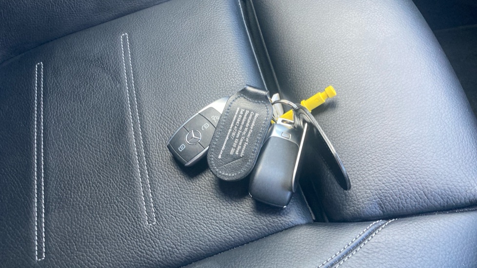 Mercedes-Benz CLA 180 AMG Line Premium Plus 4dr Tip Auto Petrol Saloon - Image 20