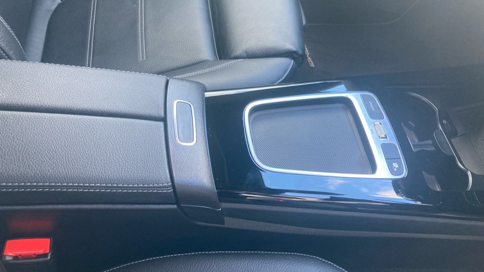 Mercedes-Benz CLA 180 AMG Line Premium Plus 4dr Tip Auto Petrol Saloon - Image 38