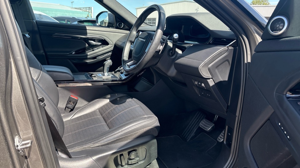 Land Rover Range Rover Evoque 2.0 D180 R-Dynamic HSE 5dr Auto Diesel Hatchback - Image 31