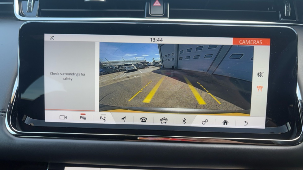 Land Rover Range Rover Evoque 2.0 D180 R-Dynamic HSE 5dr Auto Diesel Hatchback - Image 36