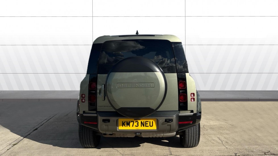 Land Rover Defender 3.0 D250 X-Dynamic HSE 90 3dr Auto Diesel Estate - Image 6