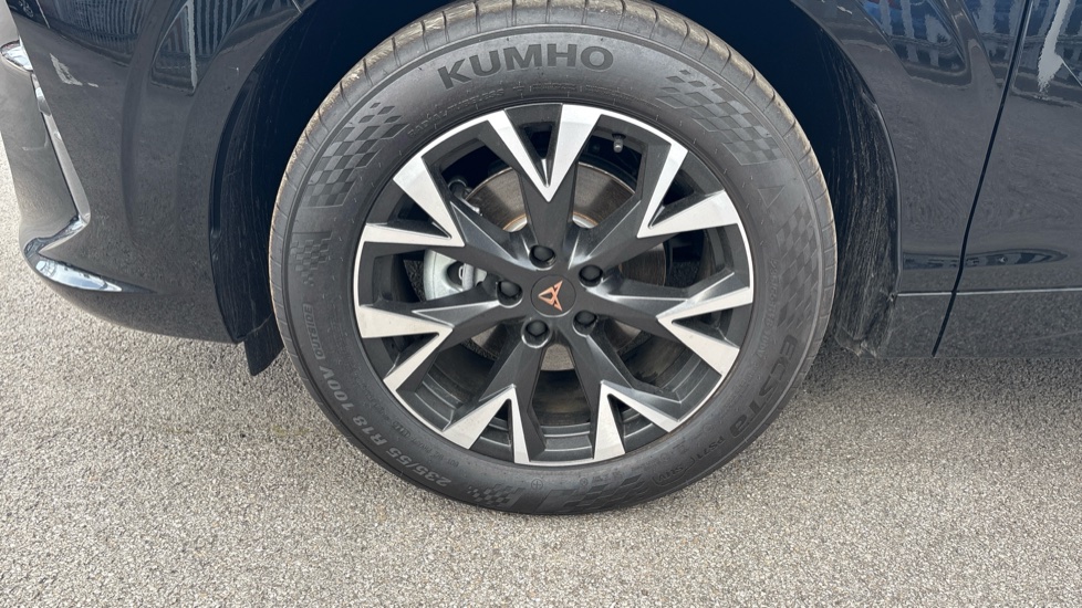 CUPRA Terramar 1.5 eTSI 150 V1 5dr DSG Petrol Hatchback - Image 40