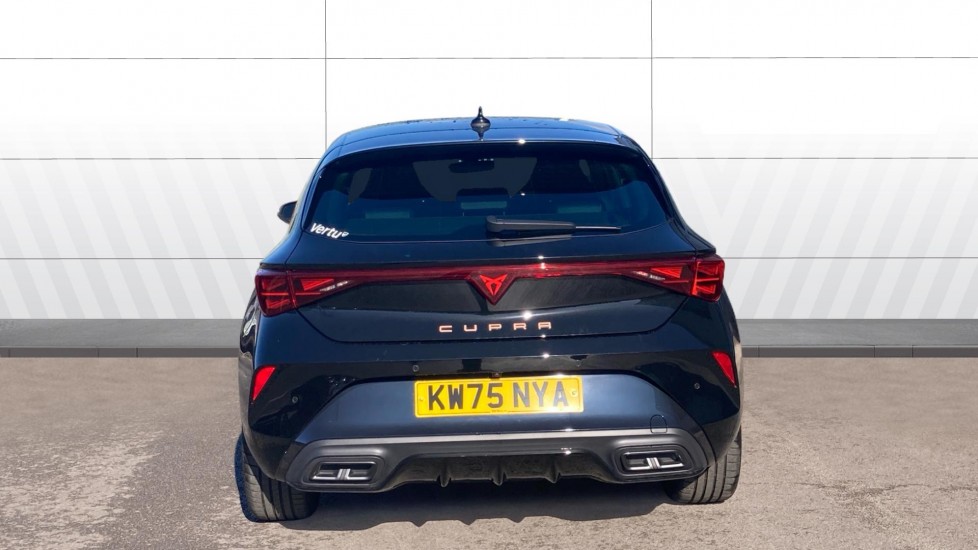 CUPRA Leon 1.5 eTSI 150 V2 5dr DSG Petrol Hatchback - Image 6