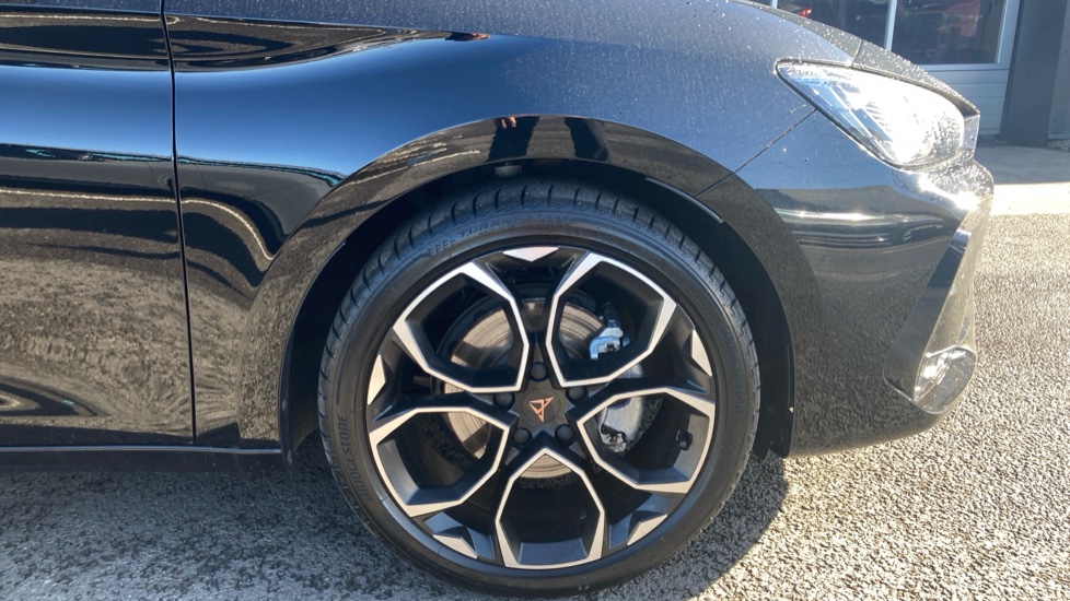 CUPRA Leon 1.5 eTSI 150 V2 5dr DSG Petrol Hatchback - Image 37