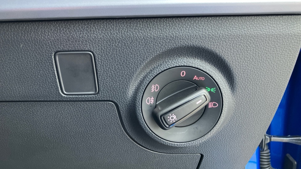 SEAT Ibiza 1.0 TSI 115 FR 5dr DSG Petrol Hatchback - Image 28