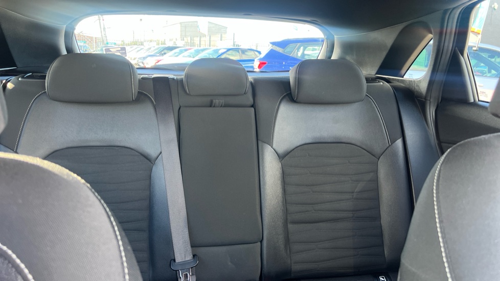 Kia Ceed 1.5T GDi ISG GT-Line 5dr Petrol Hatchback - Image 15