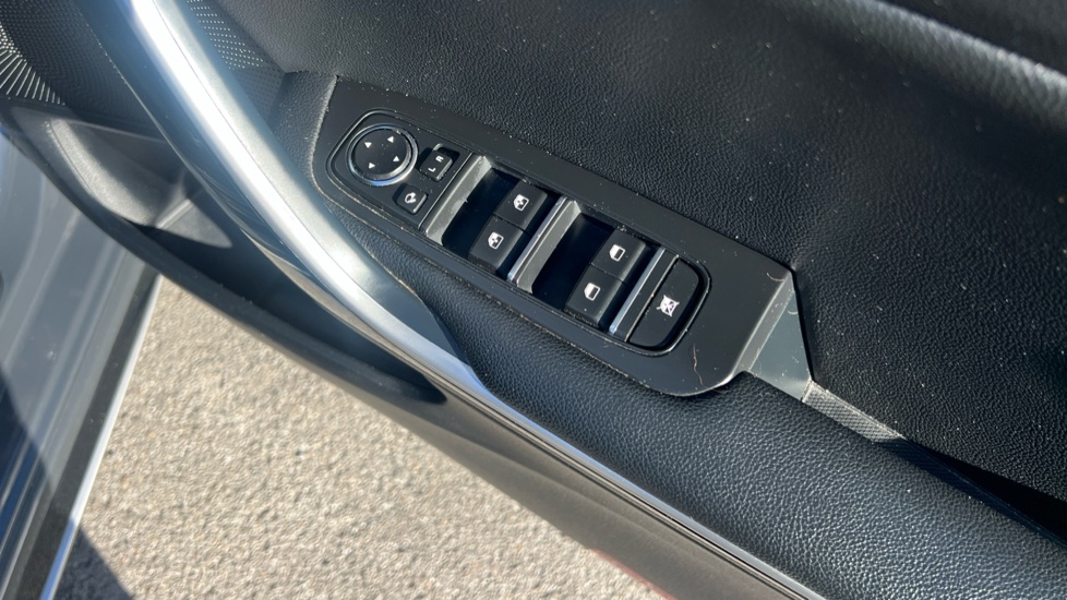 Kia Ceed 1.5T GDi ISG GT-Line 5dr Petrol Hatchback - Image 29