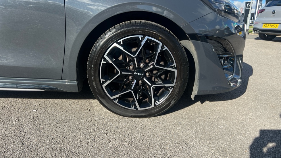 Kia Ceed 1.5T GDi ISG GT-Line 5dr Petrol Hatchback - Image 30