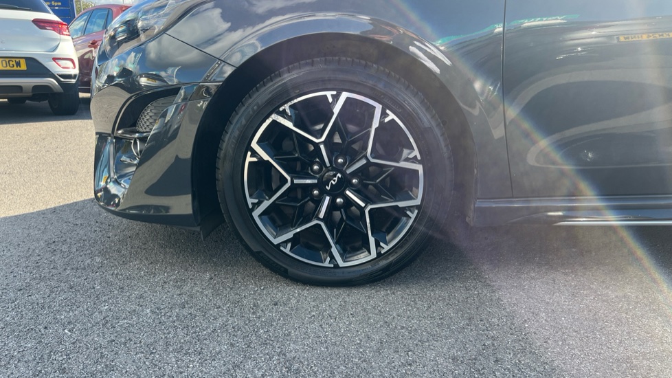 Kia Ceed 1.5T GDi ISG GT-Line 5dr Petrol Hatchback - Image 33