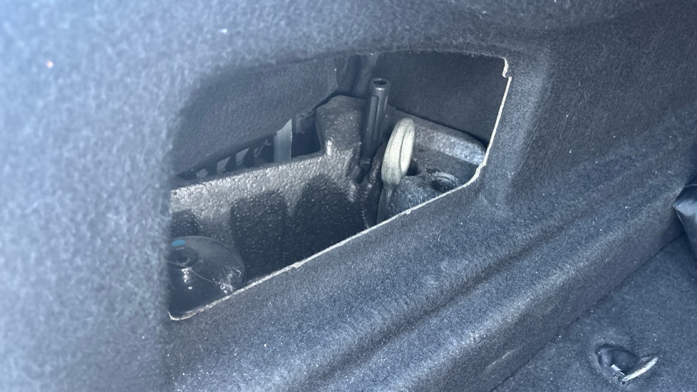 BMW 2 Series 218i M Sport 4dr Petrol Saloon - Image 30