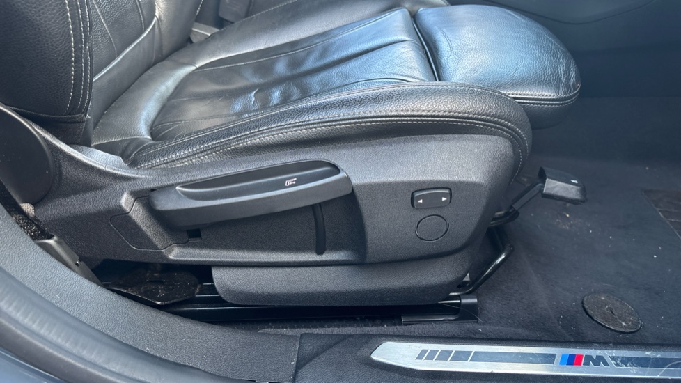 BMW 2 Series 218i M Sport 4dr Petrol Saloon - Image 38