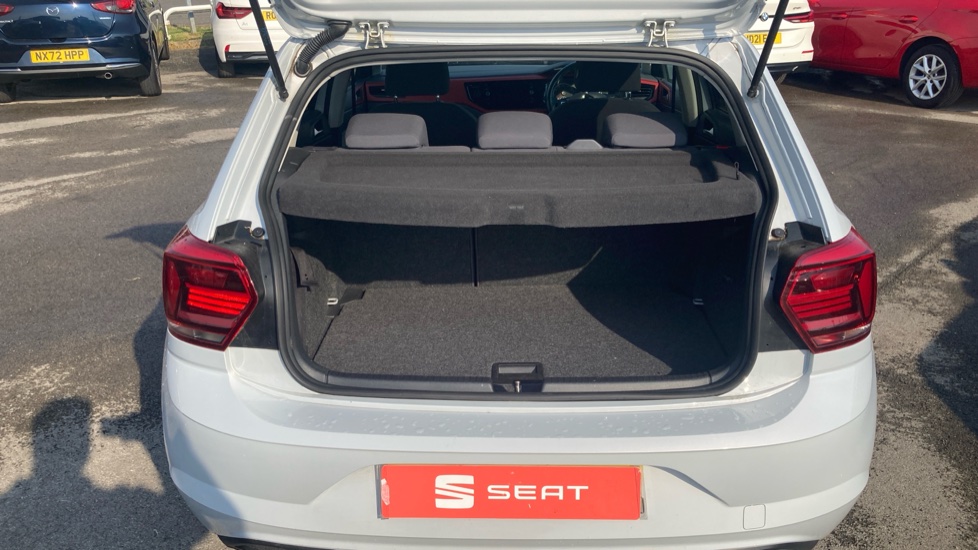 Volkswagen Polo 1.0 EVO Beats 5dr Petrol Hatchback - Image 4