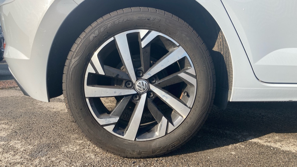 Volkswagen Polo 1.0 EVO Beats 5dr Petrol Hatchback - Image 7