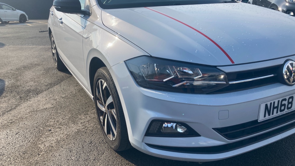 Volkswagen Polo 1.0 EVO Beats 5dr Petrol Hatchback - Image 28