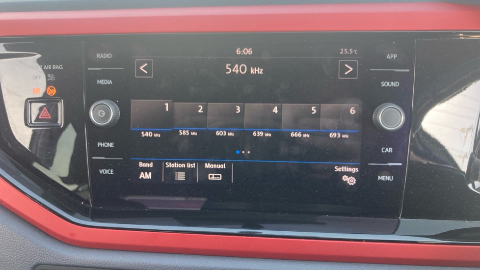 Volkswagen Polo 1.0 EVO Beats 5dr Petrol Hatchback - Image 39