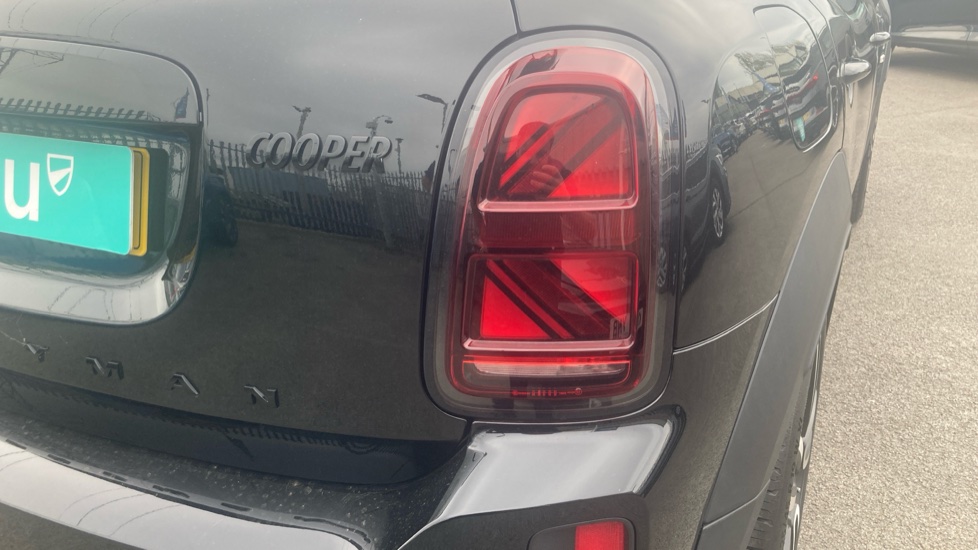 MINI Countryman 1.5 Cooper Shadow Edition 5dr Auto Petrol Hatchback - Image 25