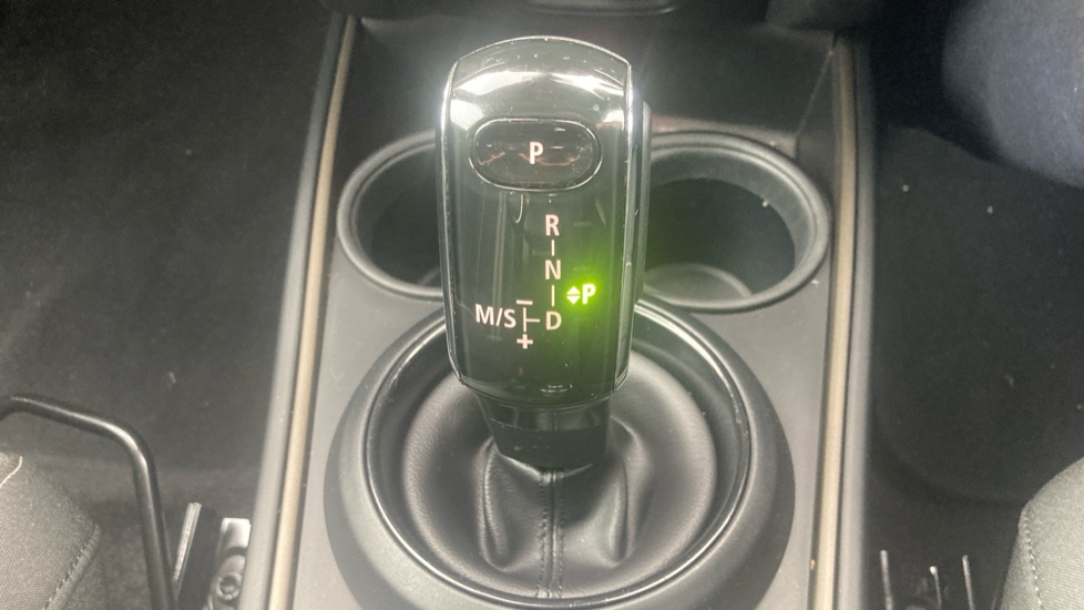 MINI Countryman 1.5 Cooper Shadow Edition 5dr Auto Petrol Hatchback - Image 35