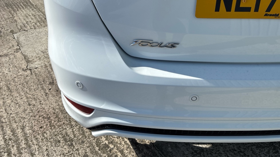 Ford Focus 1.5 TDCi 120 ST-Line 5dr Diesel Hatchback - Image 21