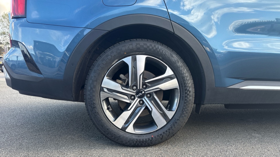 Kia Sorento 1.6 T-GDi PHEV 4 5dr Auto Station Wagon - Image 7