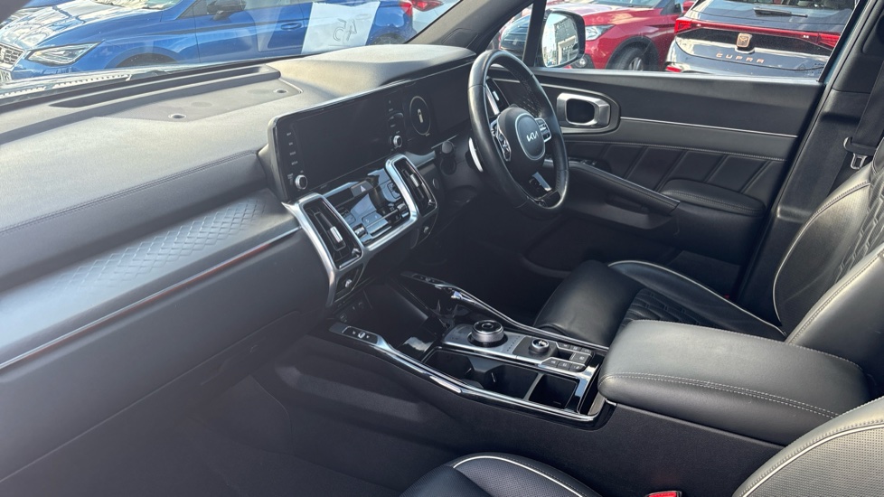Kia Sorento 1.6 T-GDi PHEV 4 5dr Auto Station Wagon - Image 9