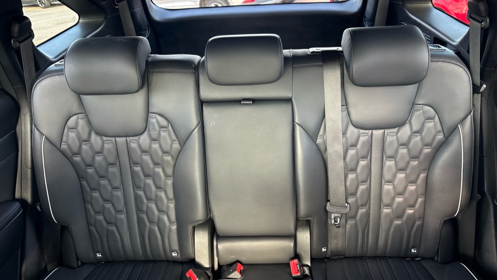 Kia Sorento 1.6 T-GDi PHEV 4 5dr Auto Station Wagon - Image 15
