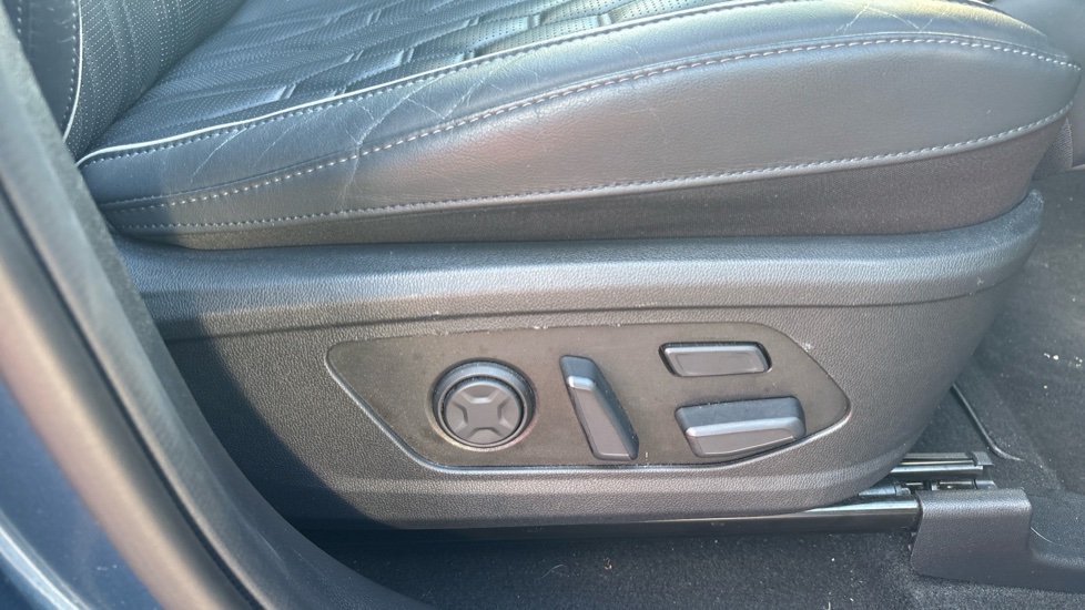 Kia Sorento 1.6 T-GDi PHEV 4 5dr Auto Station Wagon - Image 30