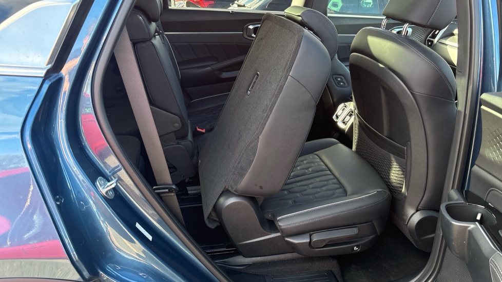 Kia Sorento 1.6 T-GDi PHEV 4 5dr Auto Station Wagon - Image 36