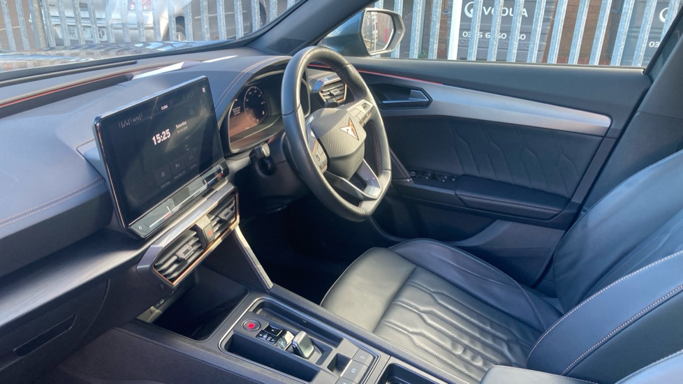 CUPRA Formentor 1.5 TSI 150 V2 5dr DSG Petrol Estate - Image 9