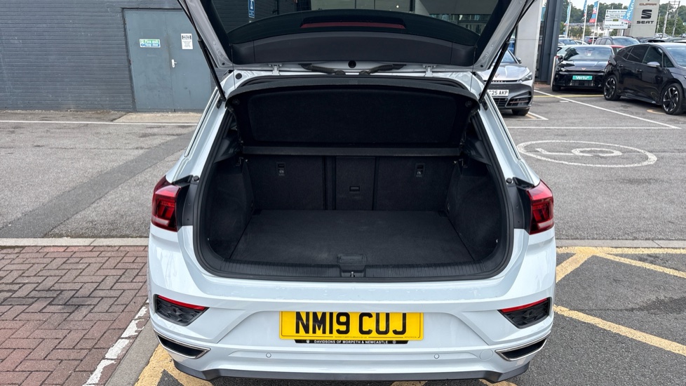 Volkswagen T-Roc 1.5 TSI EVO R-Line 5dr Petrol Hatchback - Image 4