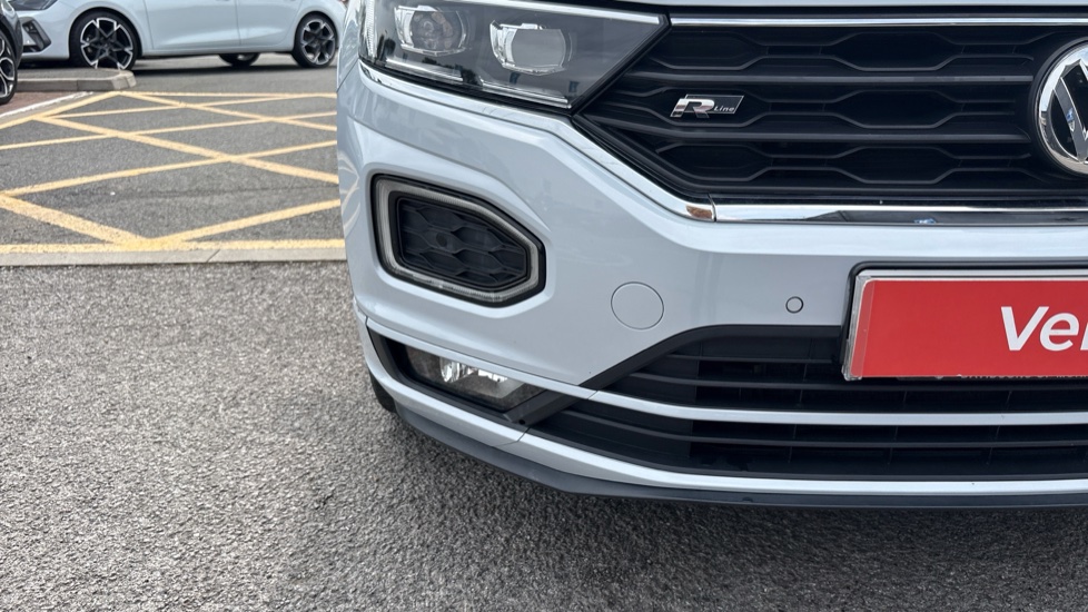 Volkswagen T-Roc 1.5 TSI EVO R-Line 5dr Petrol Hatchback - Image 39